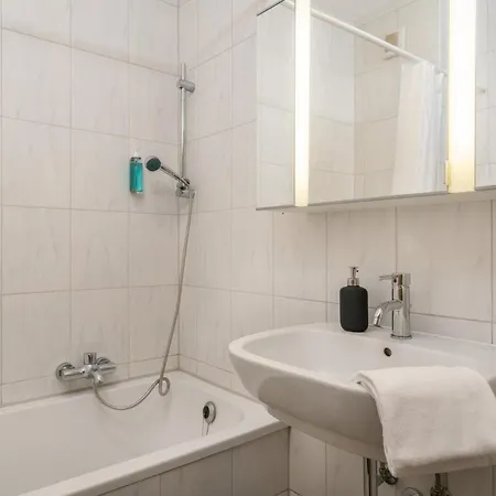 Cassel Lofts - Gemuetliche Wohnung In Zentraler Lage Im Vorderen Westen Extérieur photo